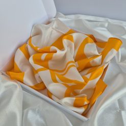 Foulard en soie Carré 70 "Orange"